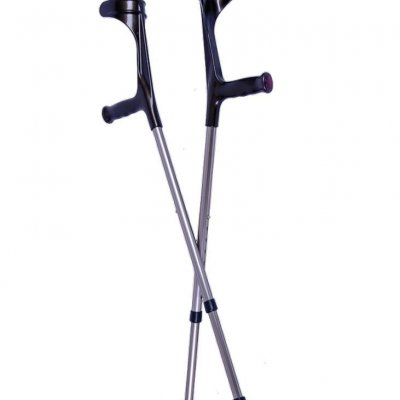 CANADIAN CHAIR REVISION LUX